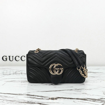 商品細詳を見る:グッチ GUCCI 057-GG837267PBK2025年新作 GGマーモント ミディアム ショルダーバッグ フラップバッグ レディース