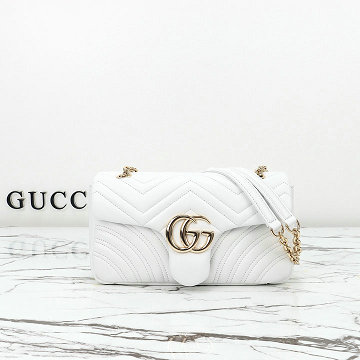 商品名称：グッチ GUCCI 057-GG837267PBS2025年新作 GGマーモント ミディアム ショルダーバッグ フラップバッグ レディース