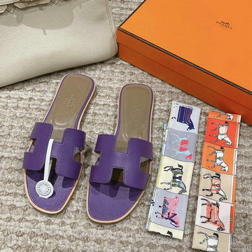 商品細詳を見る:エルメス HERMES 2025年新作 Oran フラットスライド ビーチスリッパ カジュアル レディース