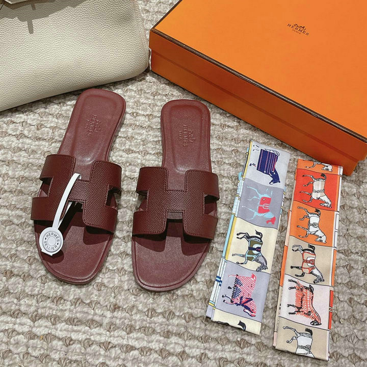 エルメス HERMES 2025年新作 Oran フラットスライド ビーチスリッパ カジュアル レディース