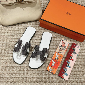 エルメス HERMES 2025年新作 Oran フラットスライド ビーチスリッパ カジュアル レディース
