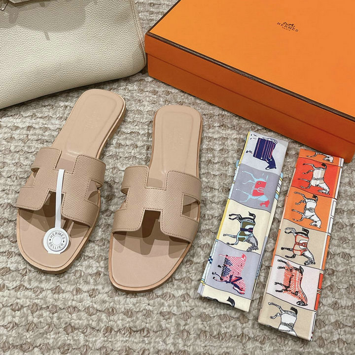 エルメス HERMES 2025年新作 Oran フラットスライド ビーチスリッパ カジュアル レディース