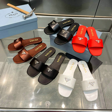 プラダ PRADA 2025年新作 フラットミュール ウィメンズ スライド カジュアル