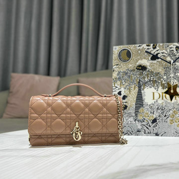 商品名称：クリスチャンディオール CHRISTIAN DIOR 99-CD0604DF 2025年新作 ミス ディオール ミニ フラップバッグ トートバッグ ショルダーバッグ
