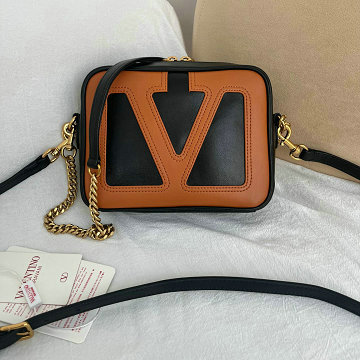 ヴァレンティノ Valentino 99-VT22090SZK 2025年新作 ガラヴァーニ ヴィヴァ スーパースター クロスボディバッグ ショルダーバッグ