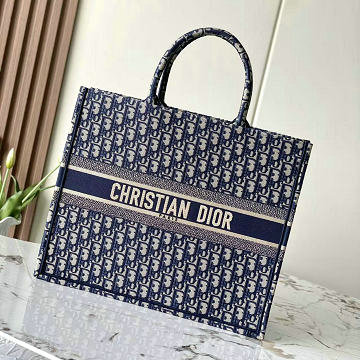 商品名称：クリスチャンディオール CHRISTIAN DIOR 99-CD99101 2025年新作 Book Tote ブック トートバッグ ハンドバッグ レディース