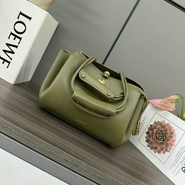 ロエベ LOEWE 99-LE012452GL 2025年最新入荷 マドリードバッグ スモール ホーボーバッグ ショルダーバッグ レディース