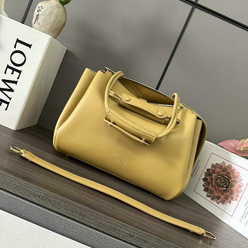 ロエベ LOEWE 99-LE052451XS 2025年最新入荷 マドリードバッグ スモール ホーボーバッグ ショルダーバッグ レディース