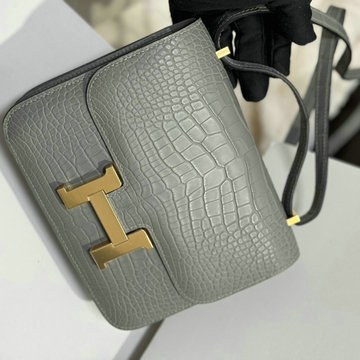 エルメス HERMES 2025年新作 コンスタンス フラップバッグ ショルダーバッグ レディース アリゲーター