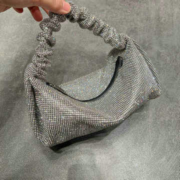 アレキサンダーワン Alexander Wang YES-AW2330ZYS 2025年新作 cruiser ホーボーバッグ ハンドバッグ トートバッグ