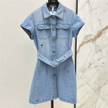 商品細詳を見る:クリスチャンディオール CHRISTIAN DIOR XG-KQCD25047 2025年新作 ディオリビエラ ベルト付き ショート シャツドレス ワンピース レディース