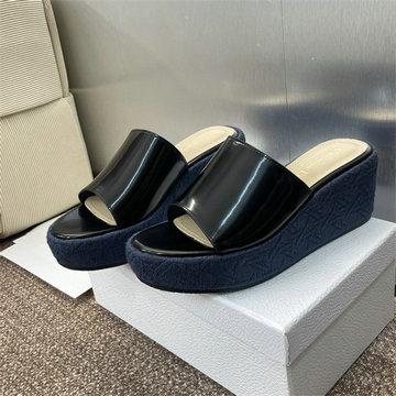 クリスチャンディオール CHRISTIAN DIOR 26-CDJ25017Q 2025年新作 Attitude ヴェッジスライド 厚底ミュール ビーチサンダル レディース
