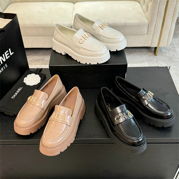 シャネル CHANEL26-CHJ25029Z 2025年新作 ローファー フラットシューズ レディース カジュアルシューズ レザー