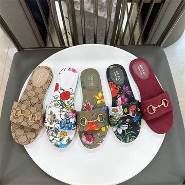 グッチ GUCCI 26-GGJ250062025年新作 ビーチサンダル レディース スライドサンダル フラットミュール