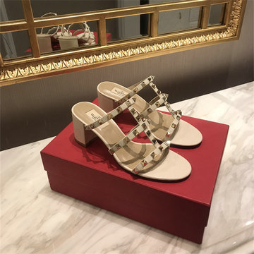 ヴァレンティノ Valentino 26-VTJ25006J2025年新作 ロックスタッズ スライドサンダル ミディヒールミュール レディース