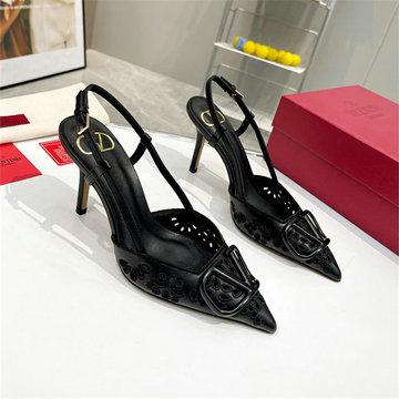 商品名称：ヴァレンティノ Valentino 26-VTJ25008D2025年新作 ロックスタッズ パンプス ローヒールシューズ スリングバック レディース