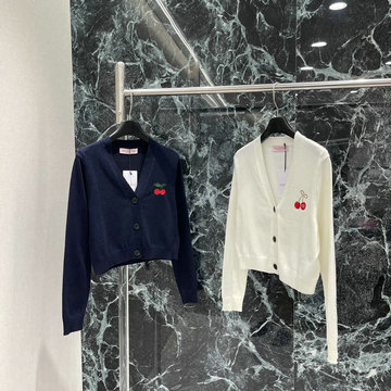 商品名称：ヴァレンティノ Valentino XG-MKVT250012025年新作 カーディガン ロングスリーブ ニットセーター Vネック レディース