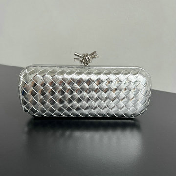 商品名称：ボッテガヴェネタ BOTTEGAVENETA aj-BOV754783YS 2025年新色 ストレッチ ノット 横長シルエット ミノディエール クラッチバッグ イブニングバッグ