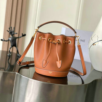 セリーヌ CELINE 99-CE121672PZS2025年 ティーン クララ バッグ バゲットバッグ ショルダーバッグ レディース