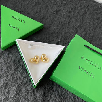 商品名称：ボッテガヴェネタ BOTTEGAVENETA  99-EHBOV250022025年新作 ドロップ クリップ ピアス イヤリング アクセサリー ジュエリー