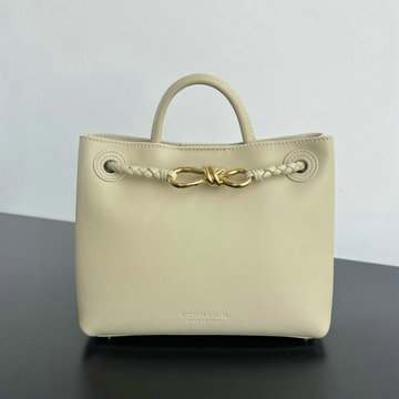 商品名称：ボッテガヴェネタ BOTTEGAVENETA aj-BOV810213MB 2025年新作 スモール アンディアーモ トップハンドルバッグ レディース トートバッグ