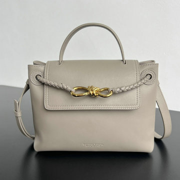 商品名称：ボッテガヴェネタ BOTTEGAVENETA aj-BOV835835QH 2025年新作 チャオ チャオ スモール トートバッグ ショルダーバッグ レディース