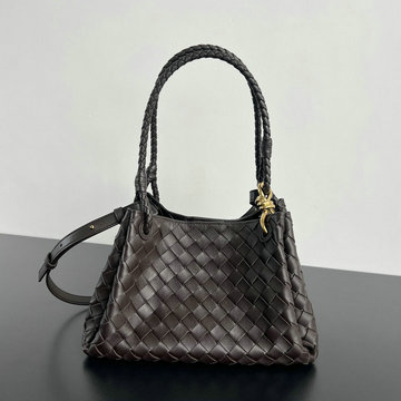 商品細詳を見る:ボッテガヴェネタ BOTTEGAVENETA aj-BOV835921SK2025年新作 ラージ パラシュート ショルダーバッグ レディース ホーボーバッグ
