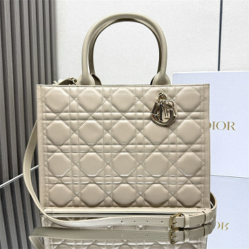 クリスチャンディオール CHRISTIAN DIOR JS-CD1324PJXS2025年新作 Book Tote ブック トップハンドルバッグ トートバッグ ハンドバッグ