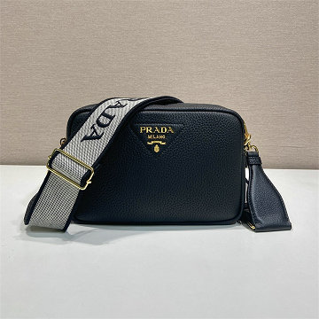 商品細詳を見る:プラダ PRADA 99-PD1BD082ZKB2025年新作 スモール スクエアバッグ ショルダーバッグ カーフレザー レディース