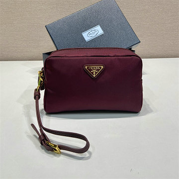 商品細詳を見る:プラダ PRADA  99-PD1NS021BJH2025年新作 スモールバッグ ストラップ付き クラッチバッグ 手持ちかばん ポーチ Re-Nylon