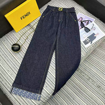 商品名称：フェンディ FENDI  JS-KNFD25001 2025年新作 ジーンズ ストレート デニムパンツ レディース