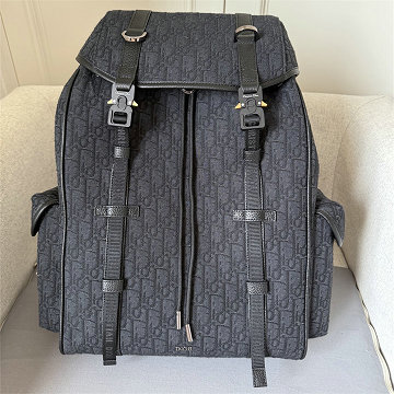 クリスチャンディオール CHRISTIAN DIOR GH-CD1205BQK 2025年新作 ヒット ザ ロード バックパック 大容量 リュックサック 旅行かばん オブリ