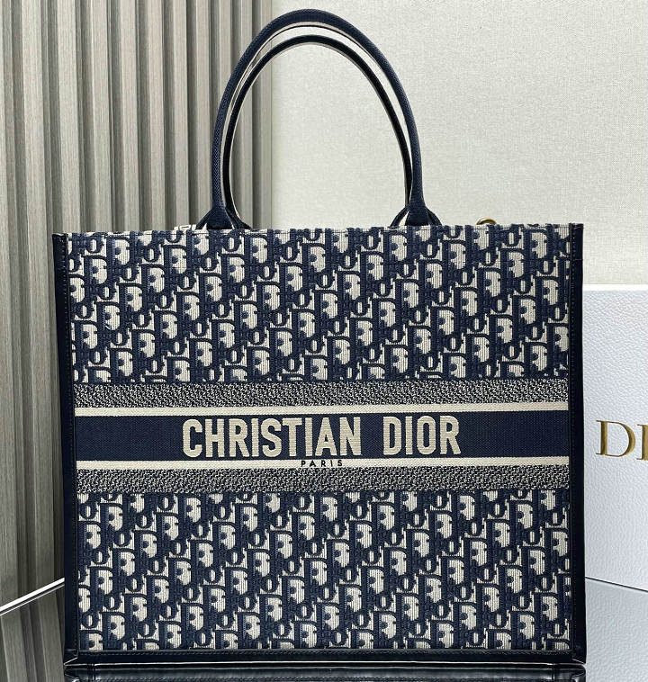 クリスチャンディオール CHRISTIAN DIOR GH-CD1287PZSL 2025年新作 Book Tote ブック ミディアム トートバッグ ハンドバッグ ショルダーバッグ