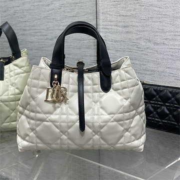 クリスチャンディオール CHRISTIAN DIOR GH-CD6231PBK 2025年新作 トゥジュール ミディアム トートバッグ ハンドバッグ ショルダーバッグ