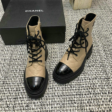 商品細詳を見る:シャネル CHANEL 26-CHJ25057P  2025年新作 マーティンブーツ フラットフォーム レースアップシューズ レディース シューズ