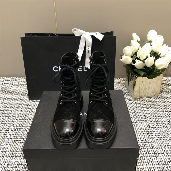 シャネル CHANEL 26-CHJ25057R 2025年新作 マーティンブーツ フラットフォーム レースアップシューズ レディース シューズ