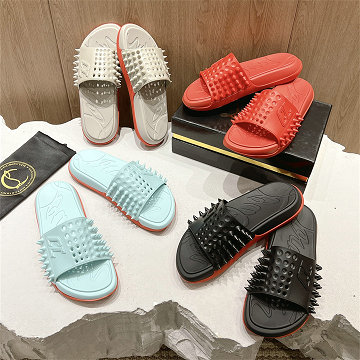 クリスチャンルブタン CHRISTIAN LOUBOUTIN 26-CLJ25002 2025年新作 ハイヒールスライド バナナヒールスリッパ カジュアルサンダル レディース