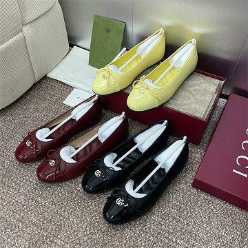 商品細詳を見る:グッチ GUCCI 26-CLJ25011 2025年新作 パンプス ローファー フラットシューズ レディース 靴