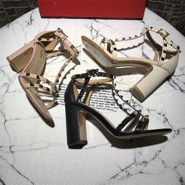 ヴァレンティノ Valentino 26-VTJ25013 2025年新作 ロックスタッズ ストラップ ハイヒールサンダル レディース