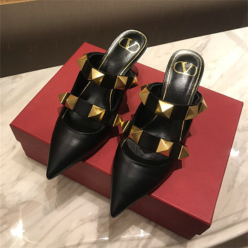 ヴァレンティノ Valentino 26-VTJ25017DJK 2025年新作 ロックスタッズ ミディヒールミュール スライドサンダル レディース スリッパ