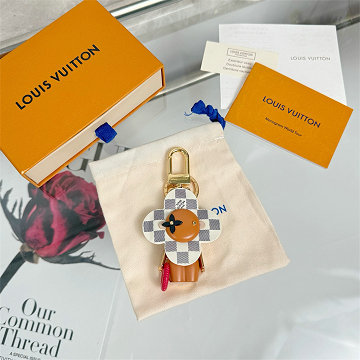 商品名称：ルイヴィトン LOUISVUITTON  057-M02591B2025年新作 ヴィヴィエンヌ バッグチャーム キーホルダー キーリング キーケース