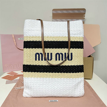 商品名称：ミュウミュウ MIUMIU 057-MM5BG248BBS2025年新作 ラフィアエフェクトウーブン トートバッグ 肩掛け ショルダーバッグ レディース