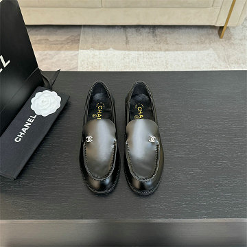 シャネル CHANEL 2025年新作 パンプス フラットシューズ ローフードシューズ レディース
