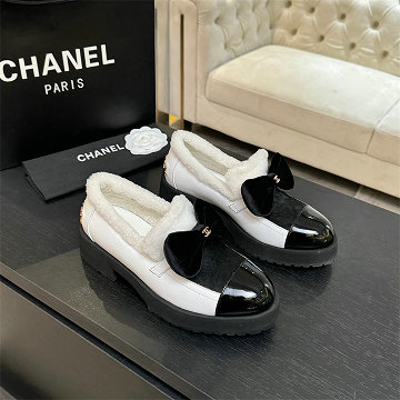商品細詳を見る:シャネル CHANEL 26-CHJ25107 2025年新作 パンプス フラットシューズ ローファーシューズ レディース