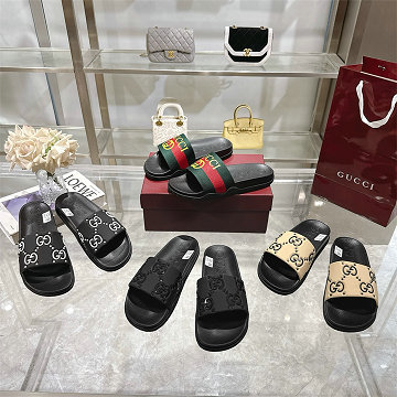 商品名称：グッチ GUCCI 26-0GGJ25013 2025年新作 スライド サンダル スリッパ ミュール 男女兼用