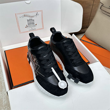 商品細詳を見る:エルメス HERMES 26-HEJ25021K  2025年新作 スニーカー レースアップシューズ スポーツシューズ 男女兼用