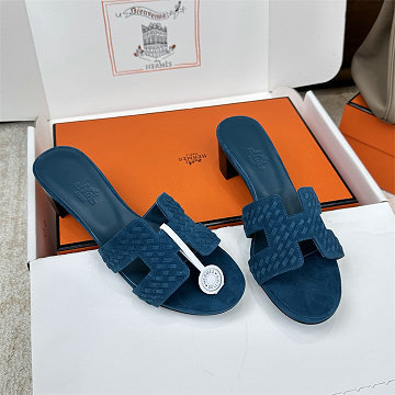 商品細詳を見る:エルメス HERMES 26-HEJ25024DL 2025年新作 Oran スライドサンダル ローヒールミュール レディースシューズ