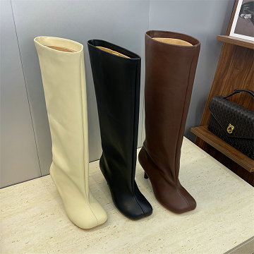 商品名称：メゾンマルジェラ Maison Margiela 26-MAMJ25002P 2025年新作 ロングブーツ ローヒールシューズ レディースシューズ