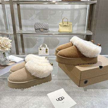 商品名称：UGG 26-UGGJ25001 2025年新作 ウール ローファー アンクルブーツ フラットシューズ レディース