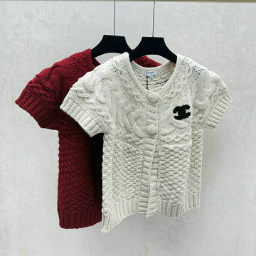 商品細詳を見る:シャネル CHANEL 2026年新作 ショートスリーブ ニットセーター クルーネック レディース